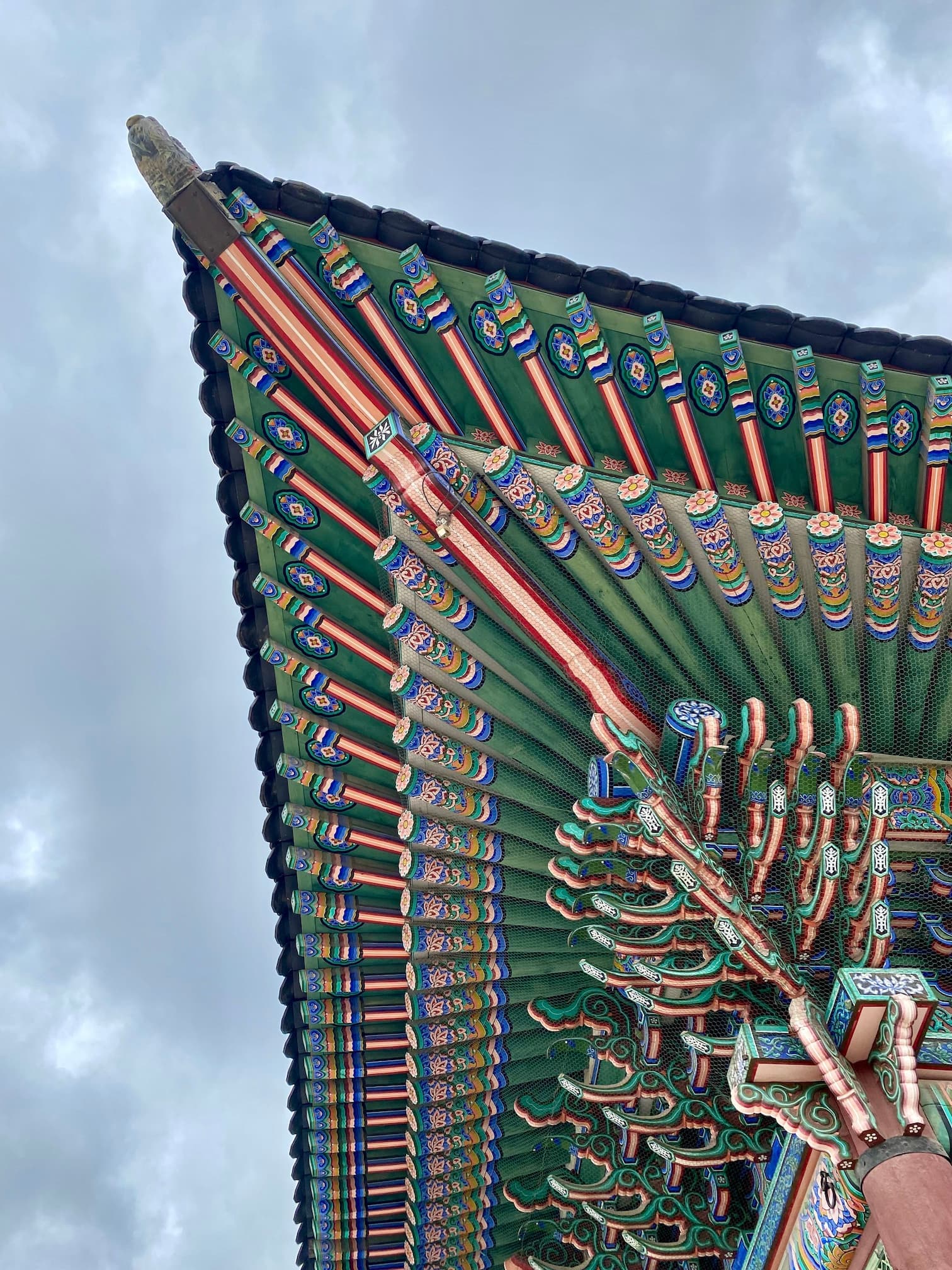 korean-traditional-dancheong-roof-art-patterns